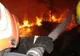Incendiu puternic la Arad: Există două victime