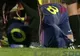 Panică la un meci de fotbal din România! Un jucător a rămas nemișcat pe teren