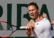 Simona Halep a "zdrobit-o" pe Caroline Garcia la Turneul Campioanelor 