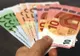 O pensionară şi un bărbat din Dolj au găsit pe stradă 6500 de euro. Reacţia lor, de milioane!