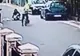 Mic, dar cu suflet mare! Reacția sa incredibilă a salvat o femeie (VIDEO)