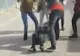 VIDEO. Elevă lovită cu bestialitate de niște colege, în pauza de țigară: "Te desfigurez"