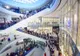 Ce au văzut bucureştenii care au mers miercuri seară la mall. Oamenilor nu le-a venit să creadă