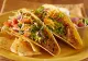 Aşa faci cel mai delicios tacos mexican la tine acasă. Reţeta originală