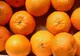 Cea mai uşoară şi rapidă metodă de a curăţa portocale şi mandarine