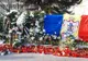 Regele Mihai, ultima noapte la Palatul Regal. Zeci de mii de români şi-au luat rămas bun