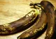 Ce păţeşti dacă mănânci banane cu coaja NEAGRĂ