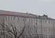 Furtună la Eforie; acoperişul unui bloc, smuls de vânt, oameni şi copaci doborâţi (VIDEO)