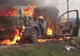 Au scăpat cu viaţă ca prin minune, după ce maşina lor a loc foc pe A1