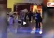 Bătaie cu scaune în cap în noaptea de Revelion! Scene șocante într-un restaurant VIDEO