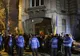 Protest în faţa sediului DNA. Au cerut demisia lui Kovesi. La miting au apărut şi contramanifestanţi