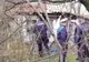 Descoperire macabră în Argeș. O femeie a găsit cadavrul unui bărbat într-o casă părăsită