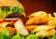 Mâncarea de la fast-food ne apără de cancer? Ce au descoperit cercetătorii