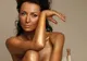 Mihaela Rădulescu s-a dezbrăcat înainte de "Românii au talent". Vedeta şi-a etalat bustul mărit