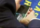 Senator PSD, prins uitându-se pe telefon la poze sexy în timpul ședinței solemne