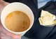 Obiceiul tot mai popular: unt adăugat în cafea. Motivele sunt uimitoare