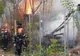 Incendiu puternic în Capitală, la Piaţa Muncii. A ars un depozit de mobilă 