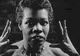 MAYA ANGELOU: "Mi-am dat seama că nimeni nu se naşte curajos, ci devine"