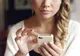 Guvernele spionează utilizatorii de telefoane mobile prin notificările "push" pe care le primim de la diferite aplicații - Dezvăluirea făcută de un senator din SUA