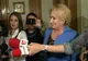 Premierul Dăncilă a fugit de jurnalişti, dar tot a scăpat un "porumbel"... sau doi 