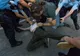 Jandarmeria, mesaj lacrimogen pentru protestatari după incidentele de miercuri. Dar nu cere scuze
