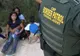 Administrația Trump vrea să le dea câte 1.000 de dolari imigranţilor clandestini care se ”autoexpulzează”