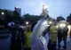Proteste în Capitală și în țară: S-au scandat: "Hoții!" și "Ninge, plouă vom învinge!"
