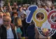 Proteste în Piața Victoriei şi în ţară. Românii apără democraţia în stradă: "România, trezeşte-te!"