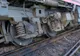 Circulația feroviară blocată. Un tren a deraiat după ce a lovit un copac 
