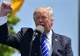 Reacția lui Trump la fotografia de la G7 care-l prezintă mic, ”certat” parcă de Merkel