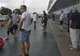 UPDATE: 600 de oameni evacuaţi de pe aeroportul Sibiu din cauza unui spray iritant (VIDEO)