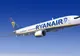 30 de pasageri ai unui avion Ryanair au început să se simtă rău. Pilotul a luat o decizie radicală