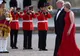 Trump o umilește pe Theresa May în timpul vizitei în UK. Planul Londrei pentru BREXIT, spulberat