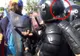 Detaliul de pe casca jandarmilor care aruncă în aer scenariul oficial al MAI