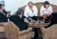 Amănuntul straniu din poza virală a zilei. Ce se vede pe mâna lui Kovesi, la masa cu Dragnea