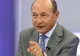 Băsescu, atac la Guvern: Defilează în pesta porcină cu paiața de la Agricultură