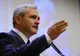Dragnea: Am respect pentru ofiţerii SRI, nu şi pentru şefii lor