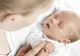 Părinţii ar putea primi mai multe zile libere atunci când li se naşte un copil