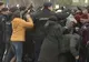 Program prelungit la Catedrala Neamului, după ce enoriaşii au făcut scandal cu jandarmii