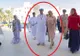 Între timp, în Sultanatul Oman... doamna Dăncilă mai face turul unui muzeu FOTO 