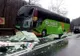 DN1 BLOCAT. Accident rutier grav, un autocar cu 23 de persoane a fost lovit de un TIR (Galerie FOTO)