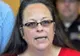 Cazul bizar al eroinei CpF Kim Davis, îmbrățișată de mitropoliții BOR, concediată de alegătorii SUA