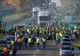 Proteste violente în Franţa, haos în trafic, o femeie moartă şi zeci de răniţi (VIDEO)