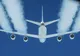 Alertă teroristă în prag de Sărbători: Al-Qaida vrea să doboare avioane de pasageri în Europa