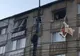 Tentativă de suicid: Un bărbat a sărit de la etajul 4 al unui apartament din Bistrița