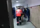 Incident grav într-o şcoală din Târgovişte: Un elev a alunecat şi a căzut de la etajul al doilea