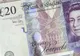 Lira sterlină,  la nivel maxim în ziua în care Marea Britanie iese din UE