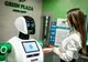 Eșec jenant al propagandei ruse. Un ”super-robot” s-a dovedit a fi un om costumat