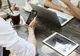 Google vs. Apple. Cine este mai indiscret? Specialiștii dau răspunsul