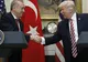 Trump amenință că ”va devasta Turcia, economic”, dacă îi lovește pe kurzi